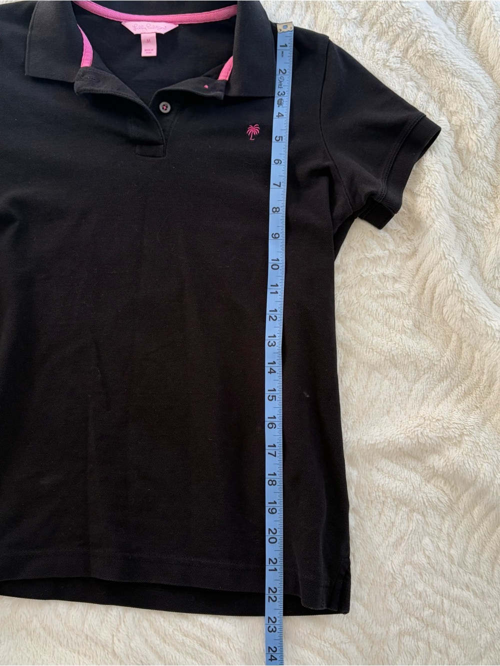 Lilly Pulitzer Black Button-Down Polo with Pink Palm Logo Size Medium - Picture 5 of 7